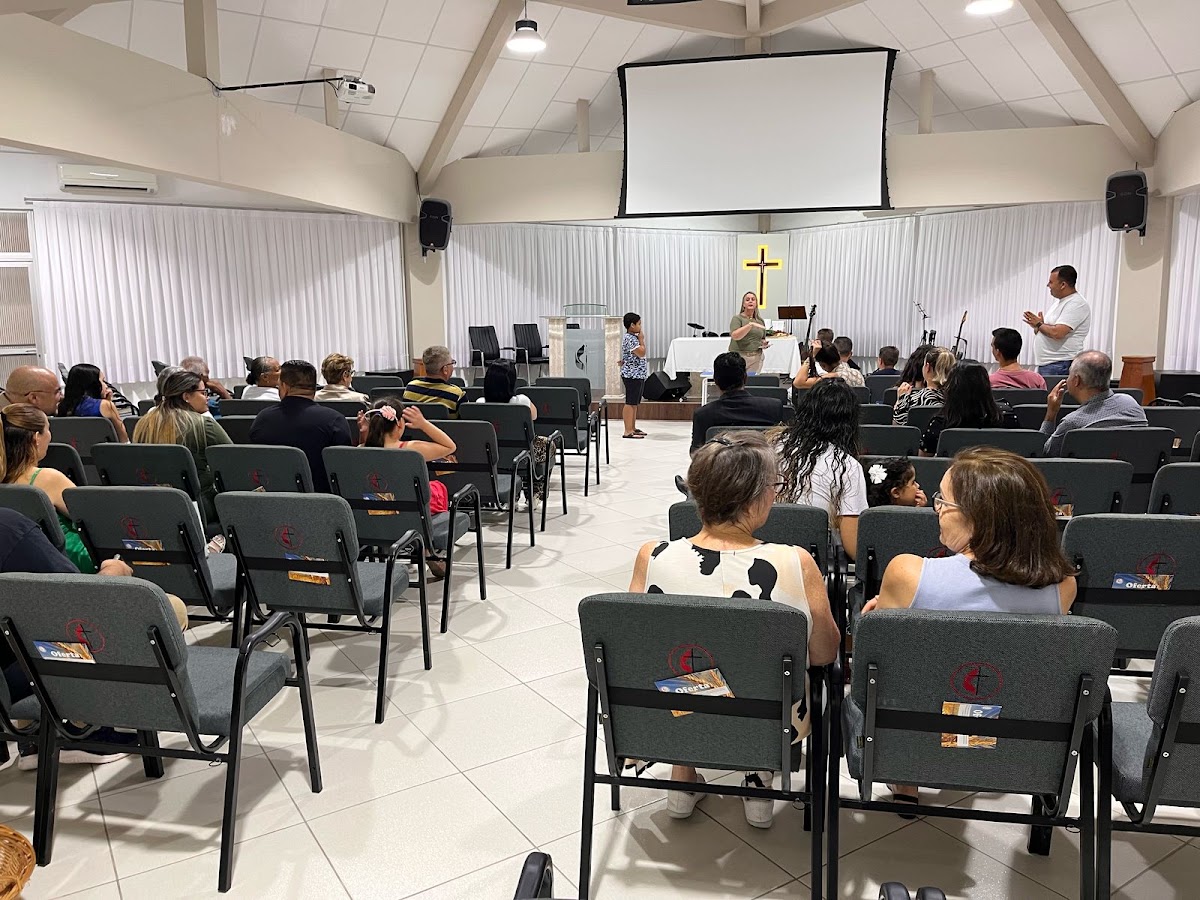 Logo Igreja Metodista no Estreito - Florianópolis